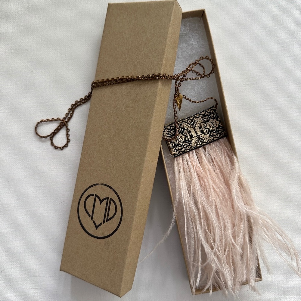 NWT feathered necklace